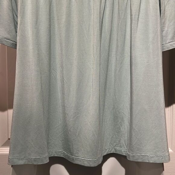 Wilfred Sartre Off‎ Shoulder Green Short Sleeve Top Size S - Picture 8 of 11